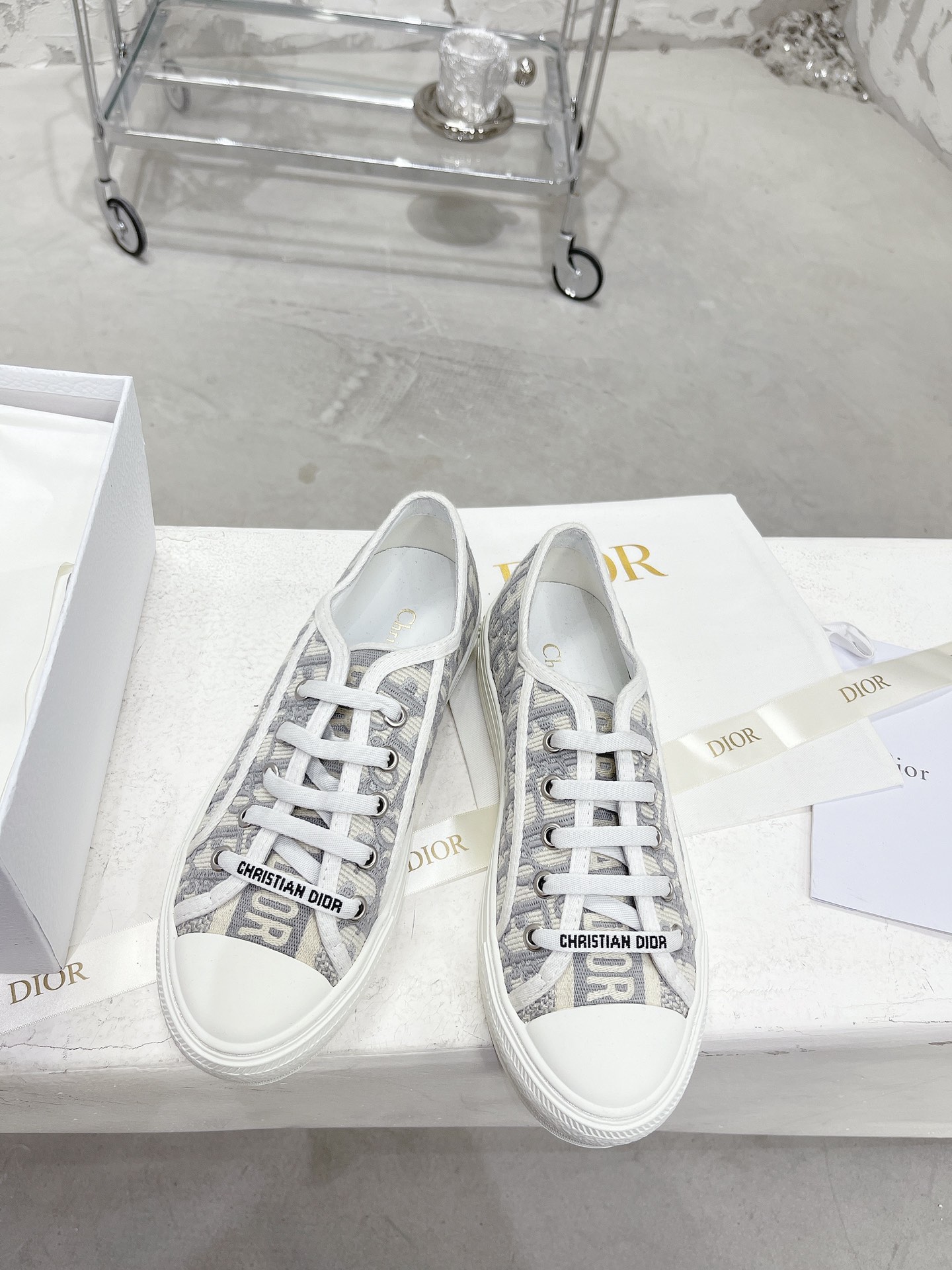 Women's high heels